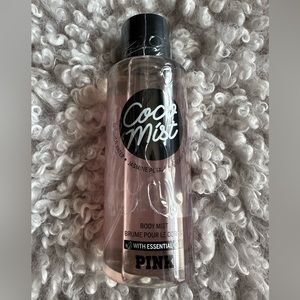 VS PINK Coco Mist body spray